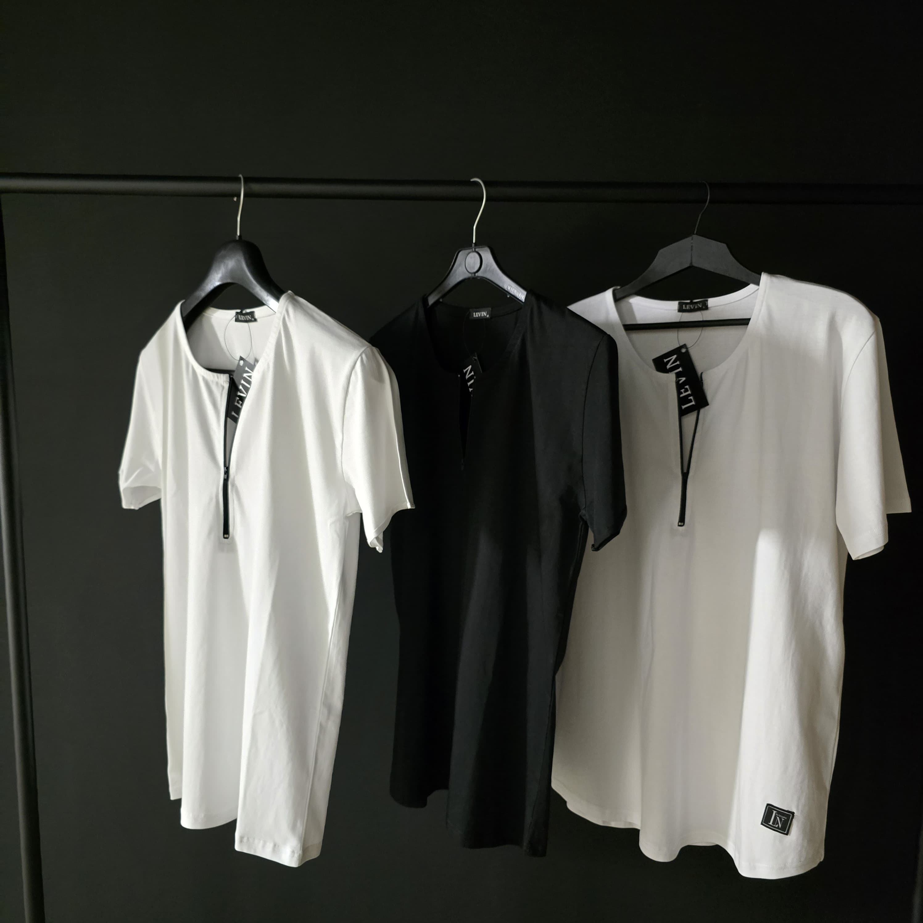 𝐂𝐮𝐫𝐯𝐞𝐝 𝐦𝐢𝐝 𝐳𝐢𝐩𝐩𝐞𝐫 𝐭𝐞𝐞 - Image 2