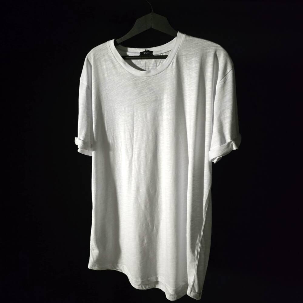 𝐎𝐯𝐞𝐫𝐬𝐢𝐳𝐞𝐝 𝐫𝐨𝐮𝐧𝐝 𝐧𝐞𝐜𝐤