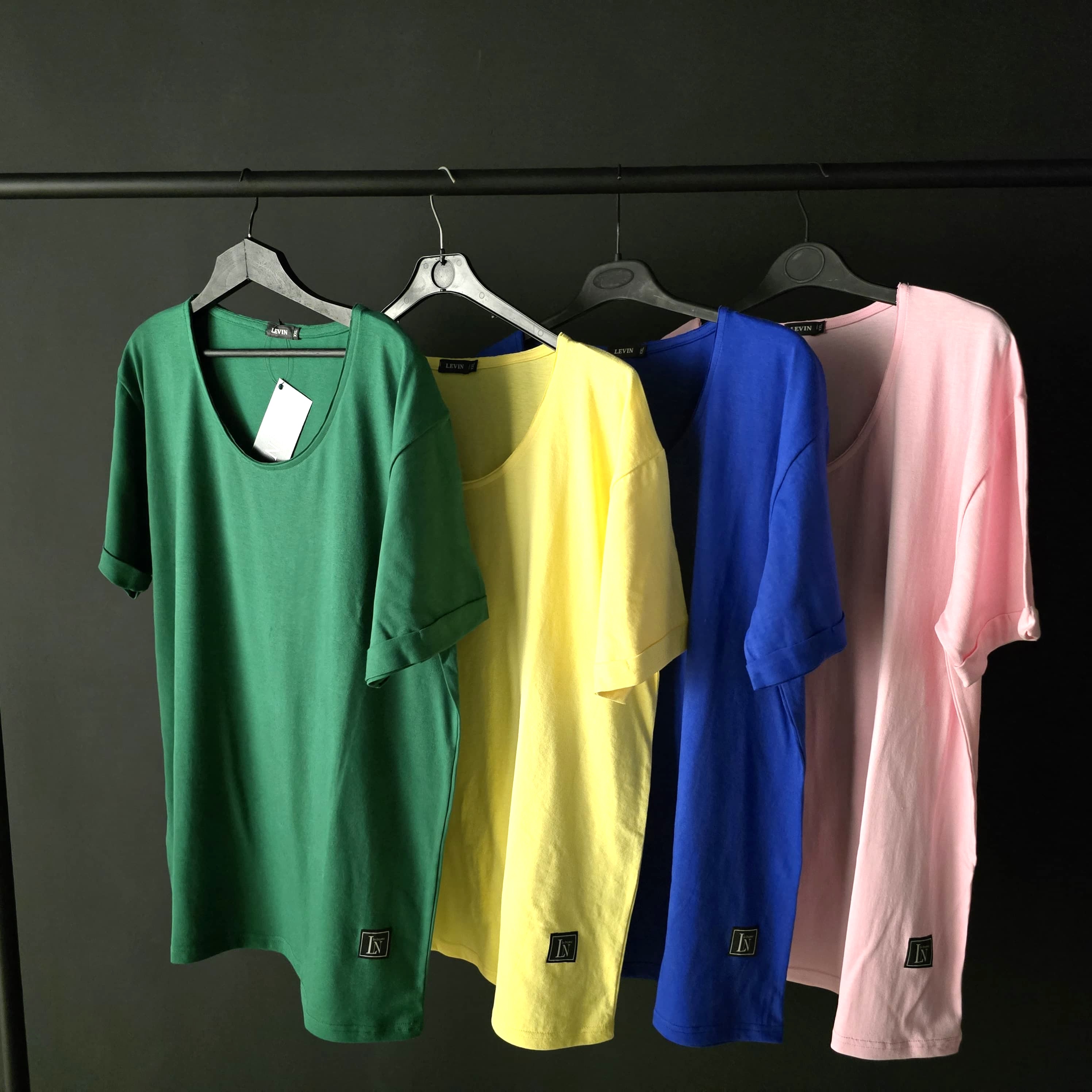 𝐎𝐯𝐞𝐫𝐬𝐢𝐳𝐞𝐝 𝐜𝐮𝐭𝐭𝐞𝐝 𝐰𝐢𝐥𝐝 𝐎-𝐧𝐞𝐜𝐤