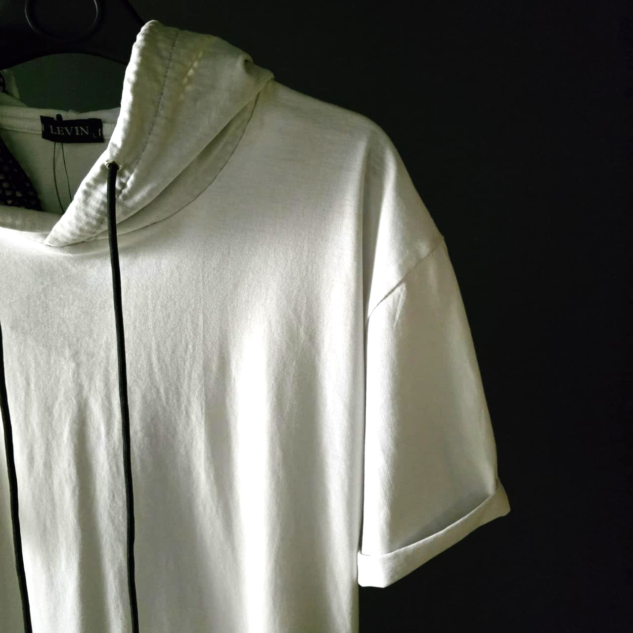 𝐒𝐡𝐚𝐫𝐩 𝐡𝐚𝐦 𝐡𝐨𝐨𝐝𝐢𝐞 𝐭𝐞𝐞 - Image 4