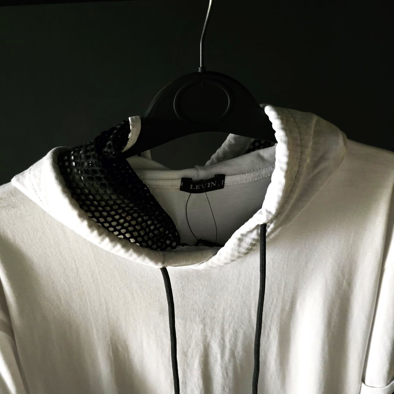 𝐒𝐡𝐚𝐫𝐩 𝐡𝐚𝐦 𝐡𝐨𝐨𝐝𝐢𝐞 𝐭𝐞𝐞 - Image 3